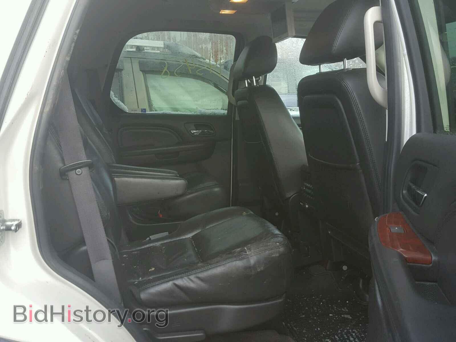2011 CADILLAC ESCALADE - VIN: 1GYS4BEFXBR270013 - Фото 6