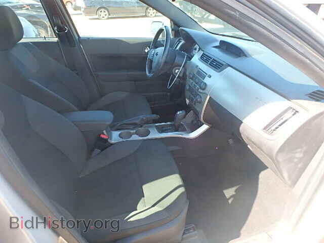 2009 FORD FOCUS - VIN: 1FAHP36N19W228642 - Фото 5