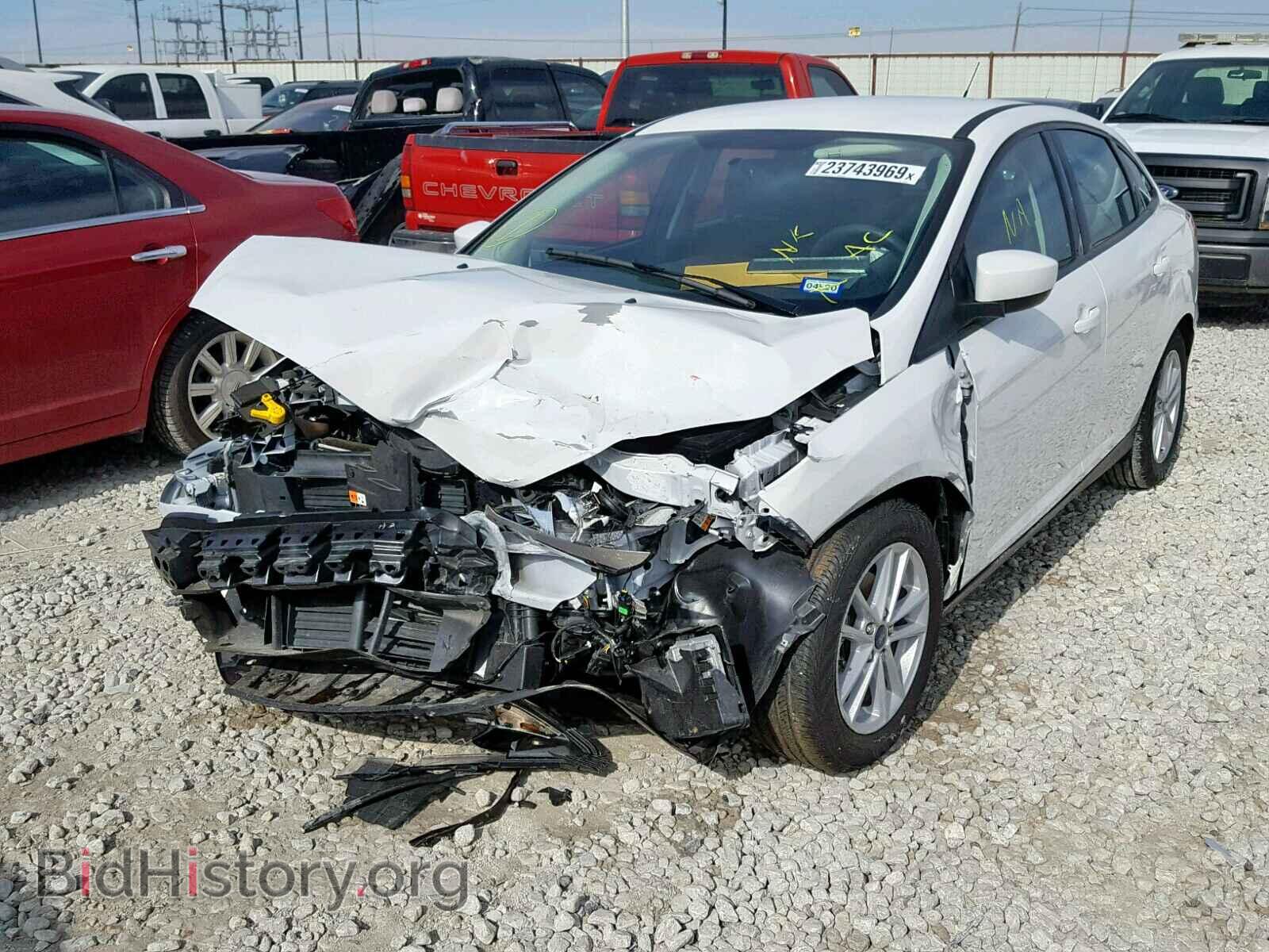 2018 FORD FOCUS SE - VIN: 1FADP3FEXJL268884 - Фото 2