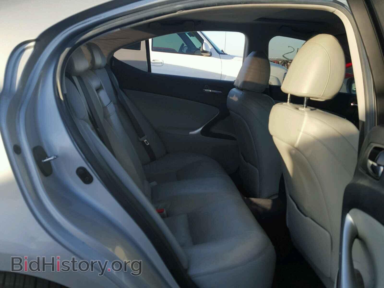 2007 LEXUS IS250 - VIN: JTHCK262472011642 - Фото 6
