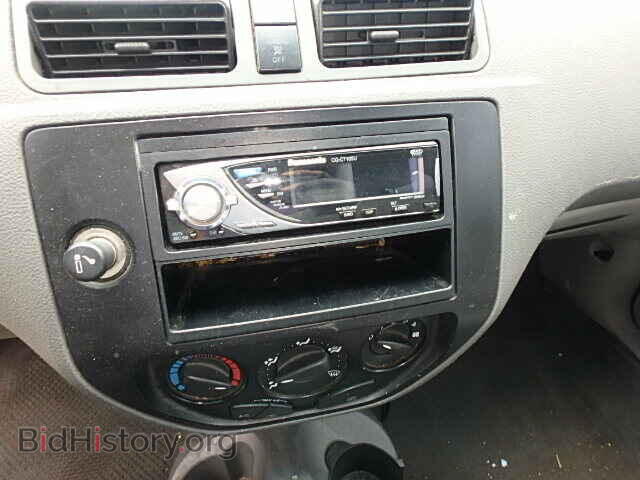 2005 FORD FOCUS - VIN: 1FAFP34N25W230372 - Фото 9