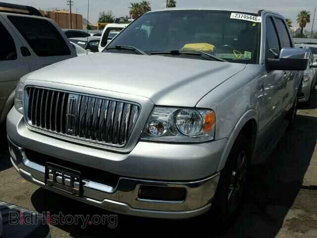 2006 LINCOLN MARK LT - VIN: 5LTPW16536FJ03857 - Фото 2