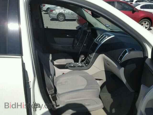 2010 GMC ACADIA - VIN: 1GKLRLED4AJ153352 - Фото 5