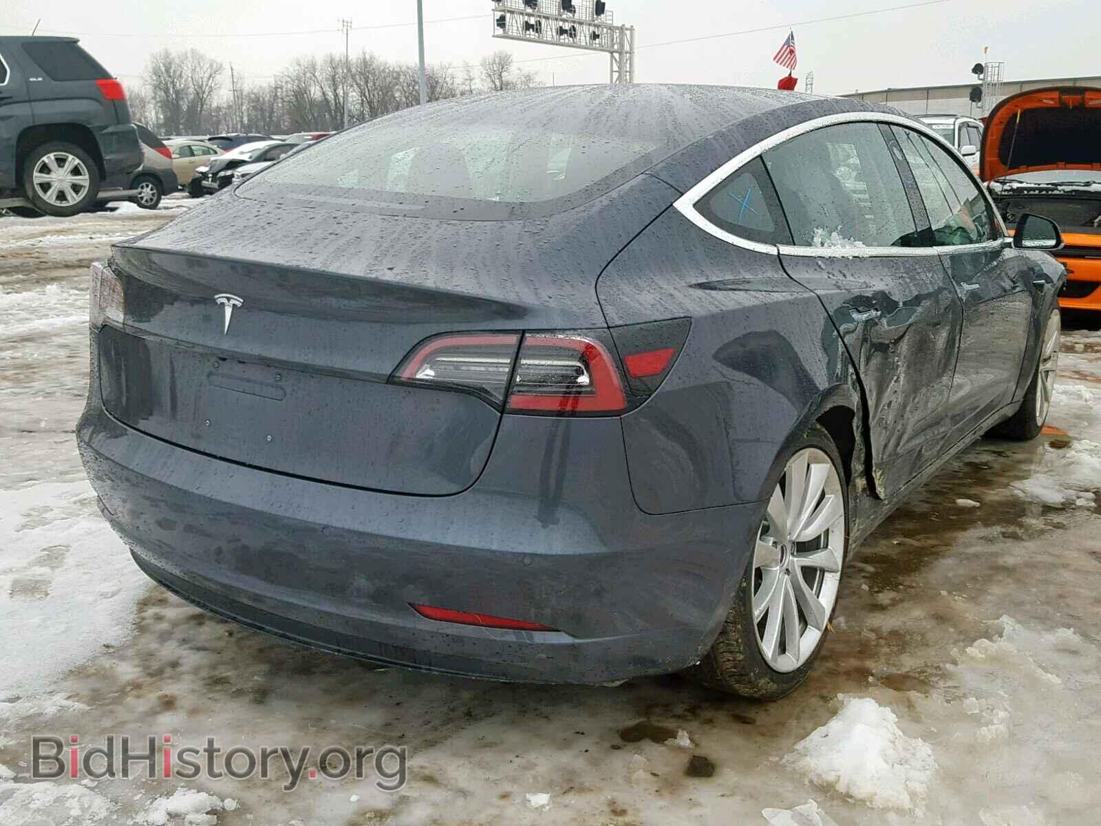 2018 TESLA MODEL 3 - VIN: 5YJ3E1EA6JF059336 - Photo 4