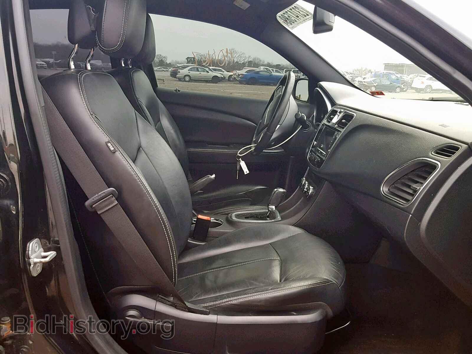 2012 CHRYSLER 200 - VIN: 1C3CCBCB0CN303742 - Фото 5