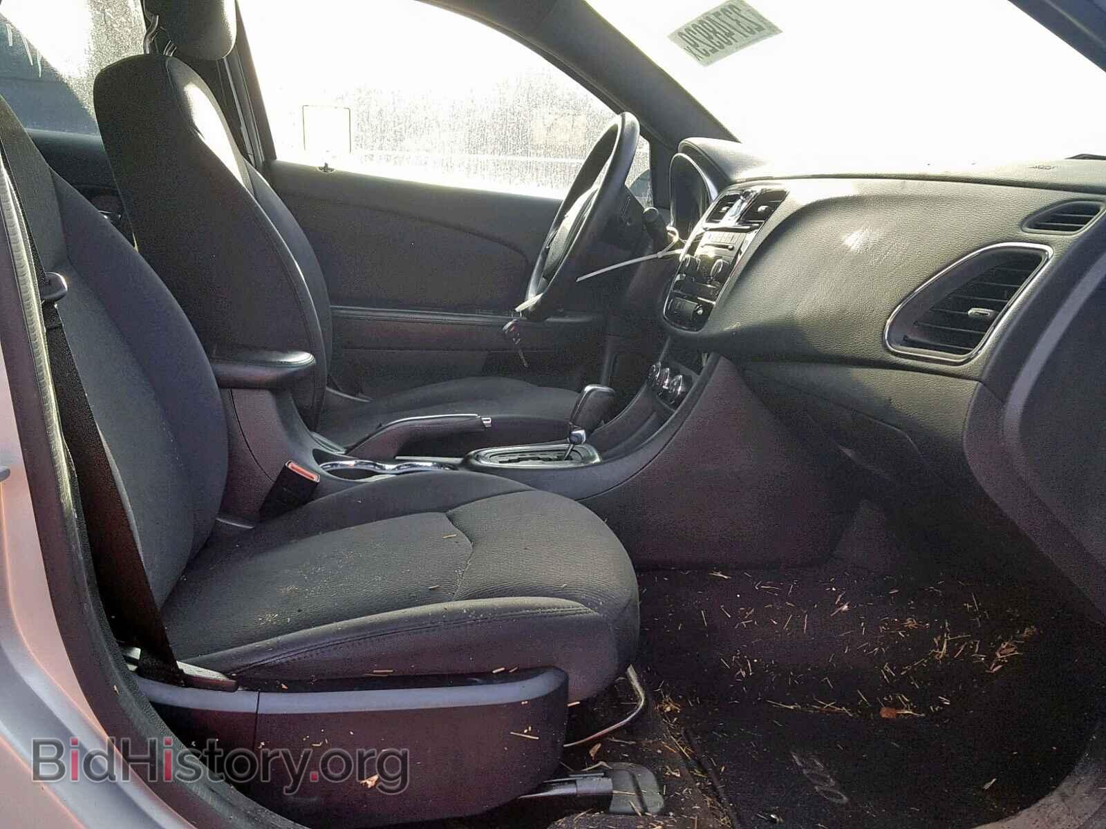 2012 CHRYSLER 200 - VIN: 1C3CCBAB3CN318223 - Фото 5