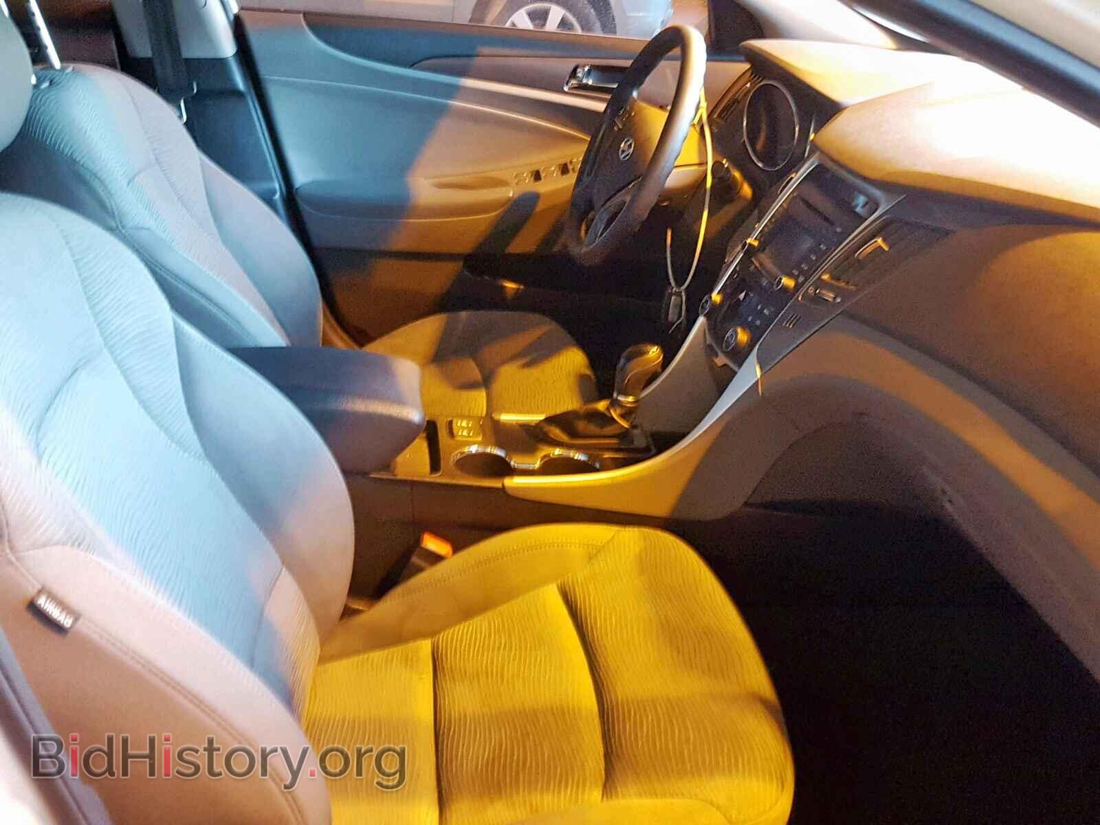 2014 HYUNDAI SONATA - VIN: KMHEC4A40EA117807 - Фото 5