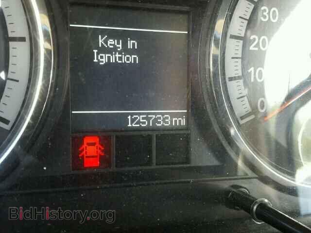 2010 DODGE RAM 1500 - VIN: 1D7RB1CT9AS250040 - Фото 8