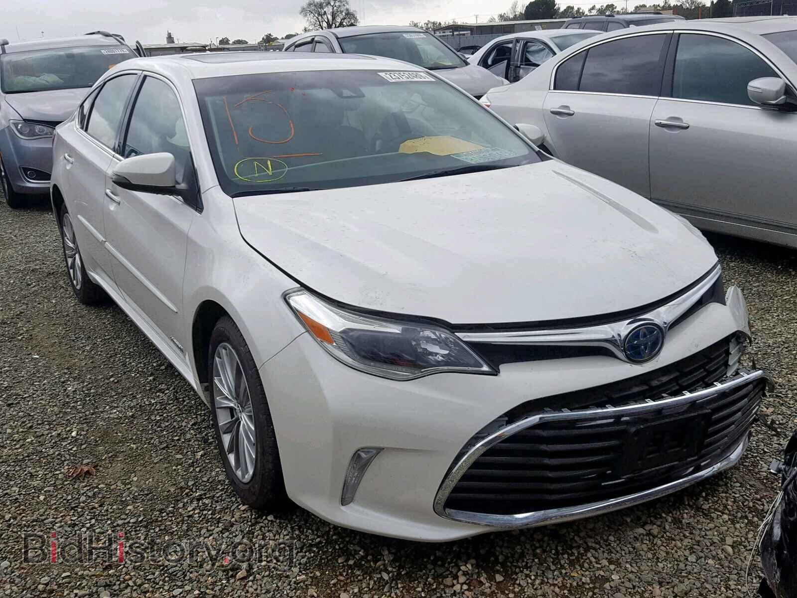Photo 4T1BD1EB4JU060933 - TOYOTA AVALON 2018