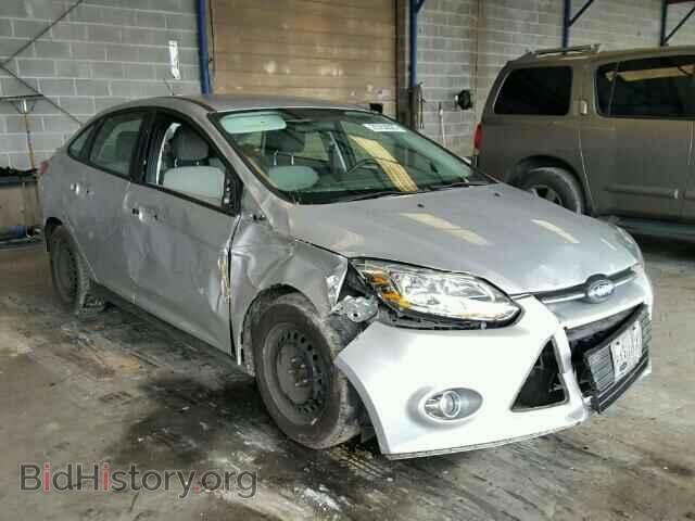 Photo 1FAHP3F27CL172270 - FORD FOCUS 2012