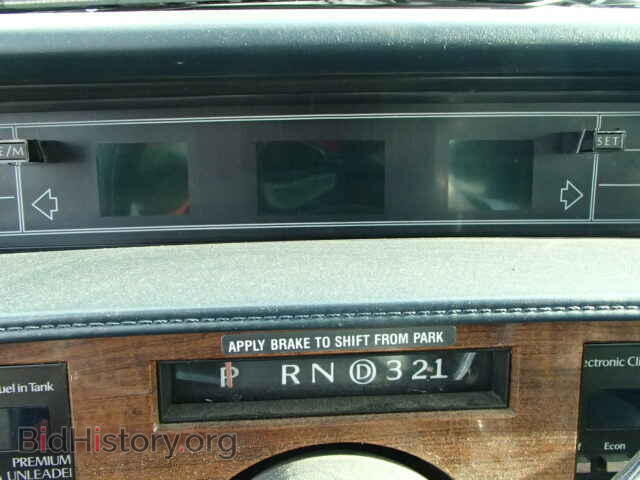 1993 CADILLAC DEVILLE - VIN: 1G6CD53B6P4243622 - Фото 8