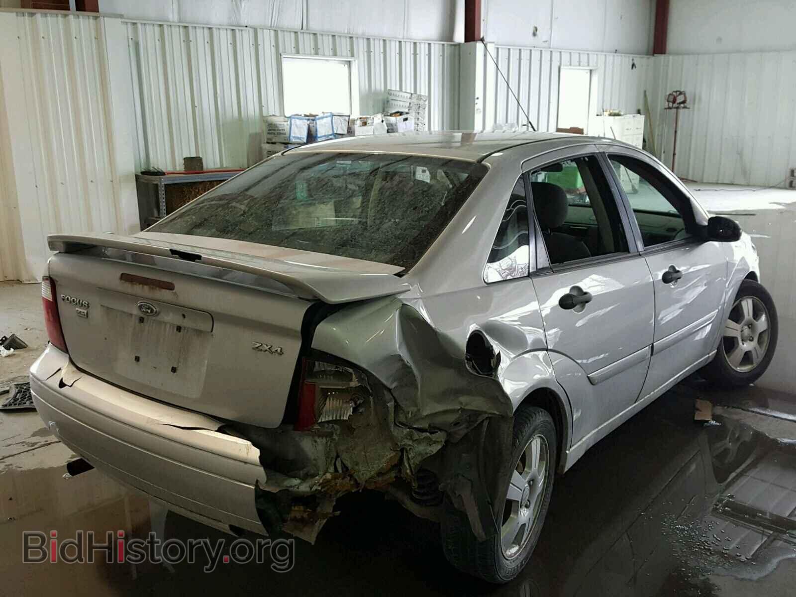 2006 FORD FOCUS - VIN: 1FAHP34N06W178024 - Фото 4