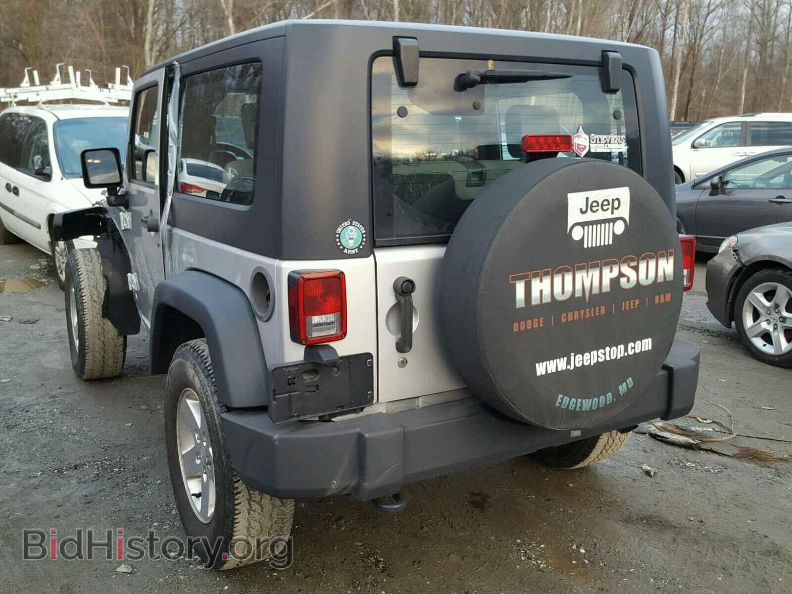 2010 JEEP WRANGLER - VIN: 1J4AA2D13AL196607 - Фото 3