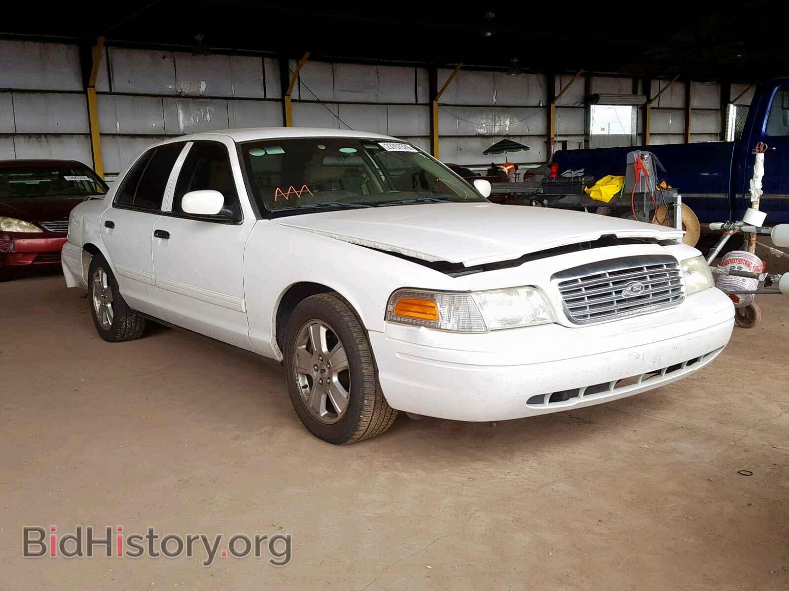 Photo 2FABP7EV9BX170059 - FORD CROWN VIC 2011