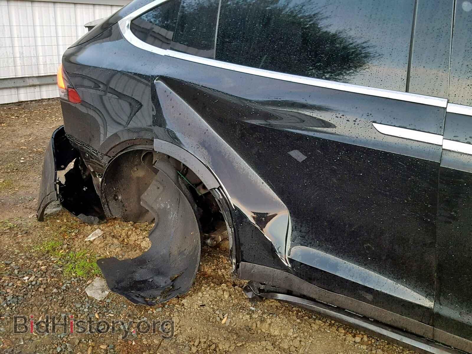 2017 TESLA MODEL X - VIN: 5YJXCAE27HF077189 - Фото 9