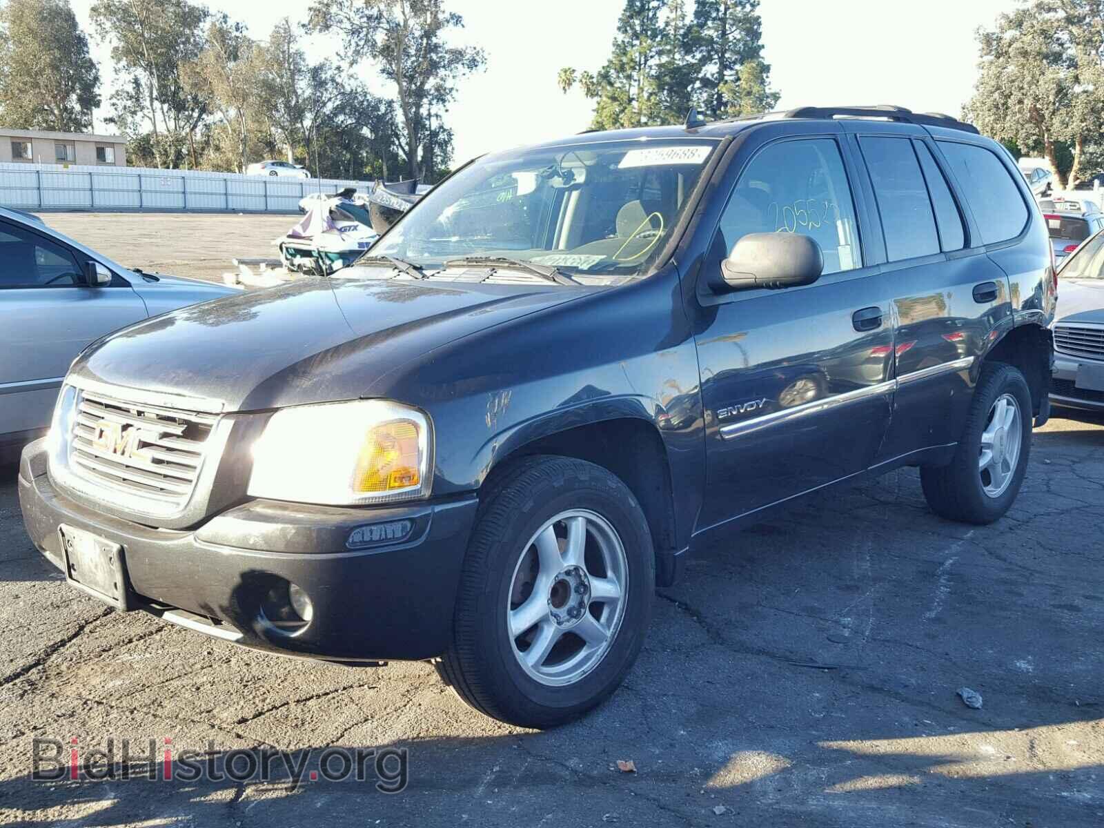 2006 GMC ENVOY - VIN: 1GKDS13S462355687 - Фото 2