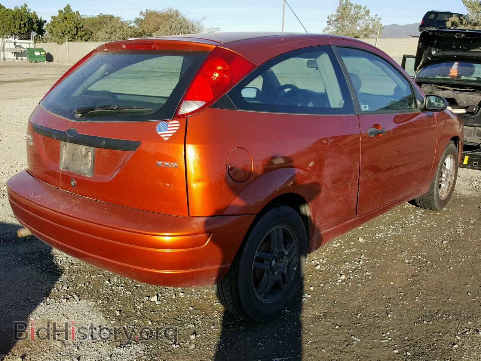 2005 FORD FOCUS - VIN: 3FAFP31N65R130038 - Фото 4