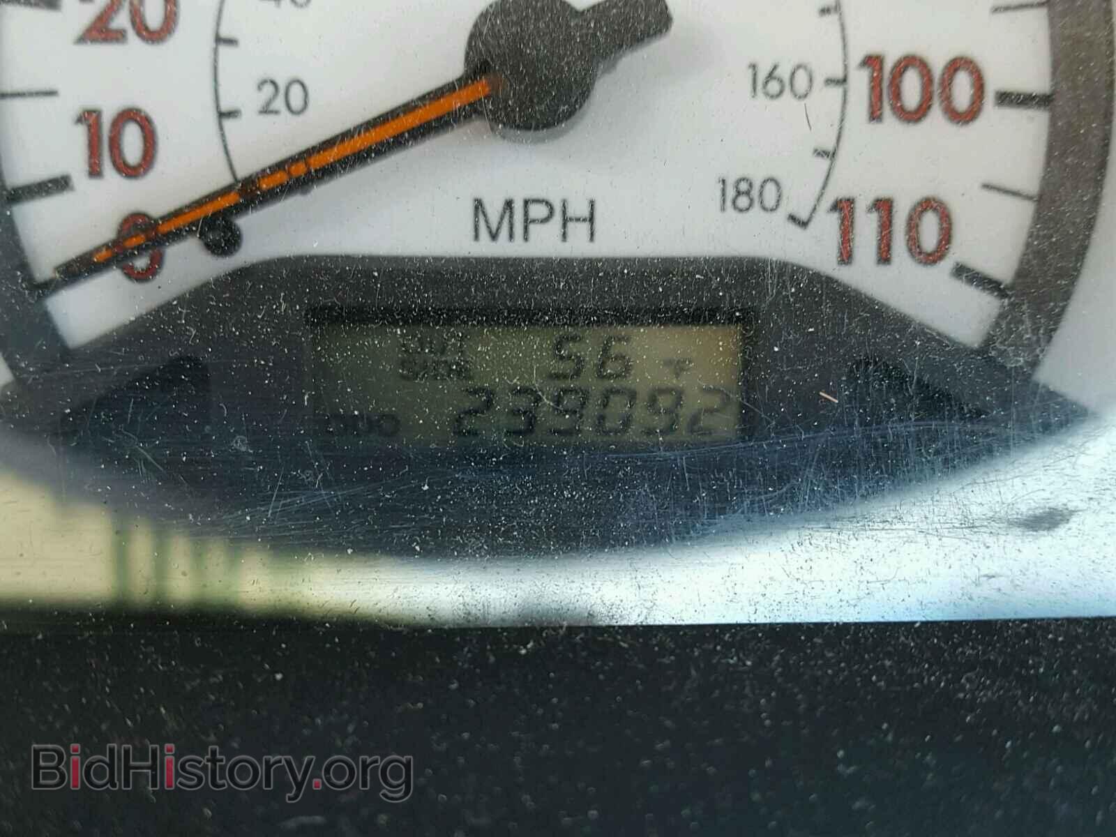 2003 TOYOTA COROLLA - VIN: 1NXBR32E93Z183240 - Photo 8