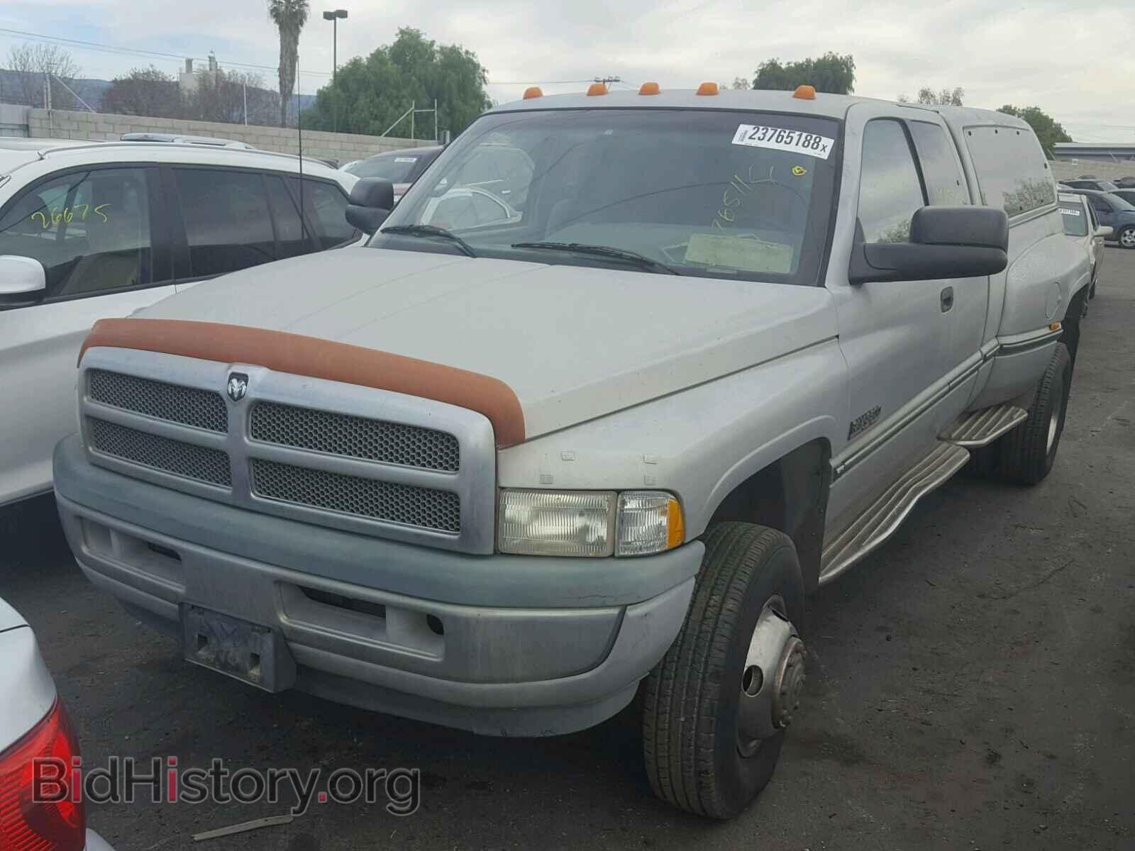1997 DODGE RAM 3500 - VIN: 3B7MF33D4VM596864 - Фото 2
