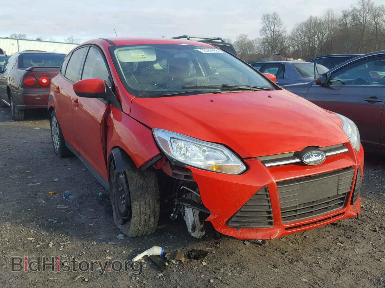 Photo 1FAHP3K28CL276725 - FORD FOCUS 2012