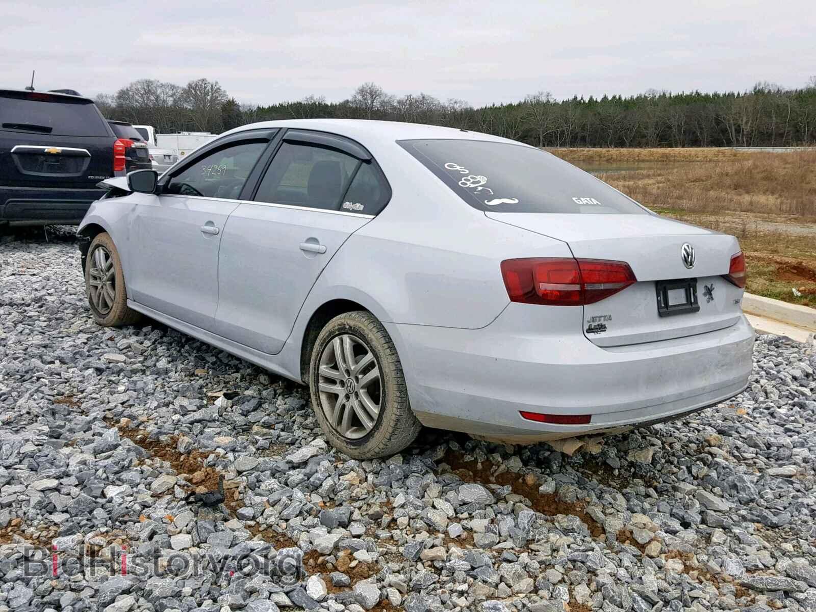 2017 VOLKSWAGEN JETTA - VIN: 3VW2B7AJ6HM260234 - Photo 3