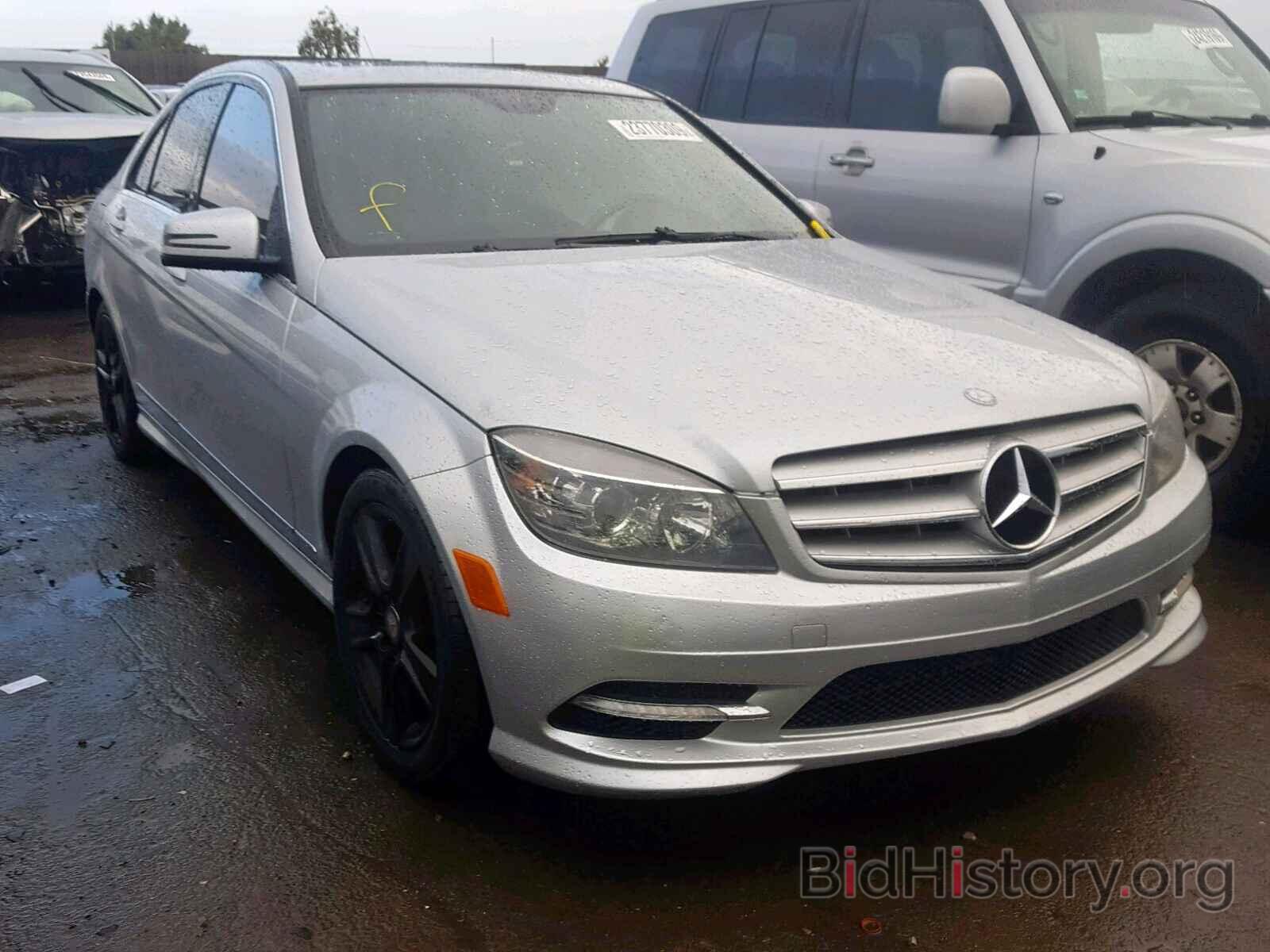 Photo WDDGF5EB2BR161555 - MERCEDES-BENZ C CLASS 2011