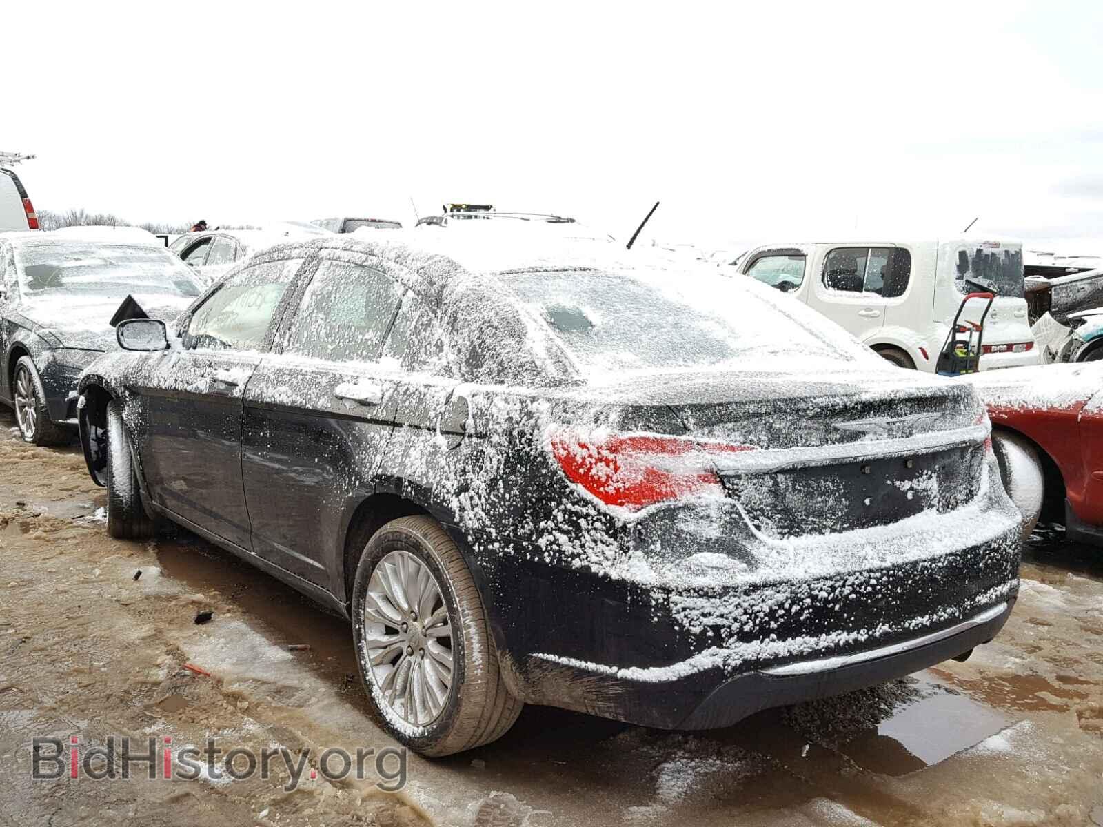 2011 CHRYSLER 200 - VIN: 1C3BC2FB8BN623221 - Фото 3