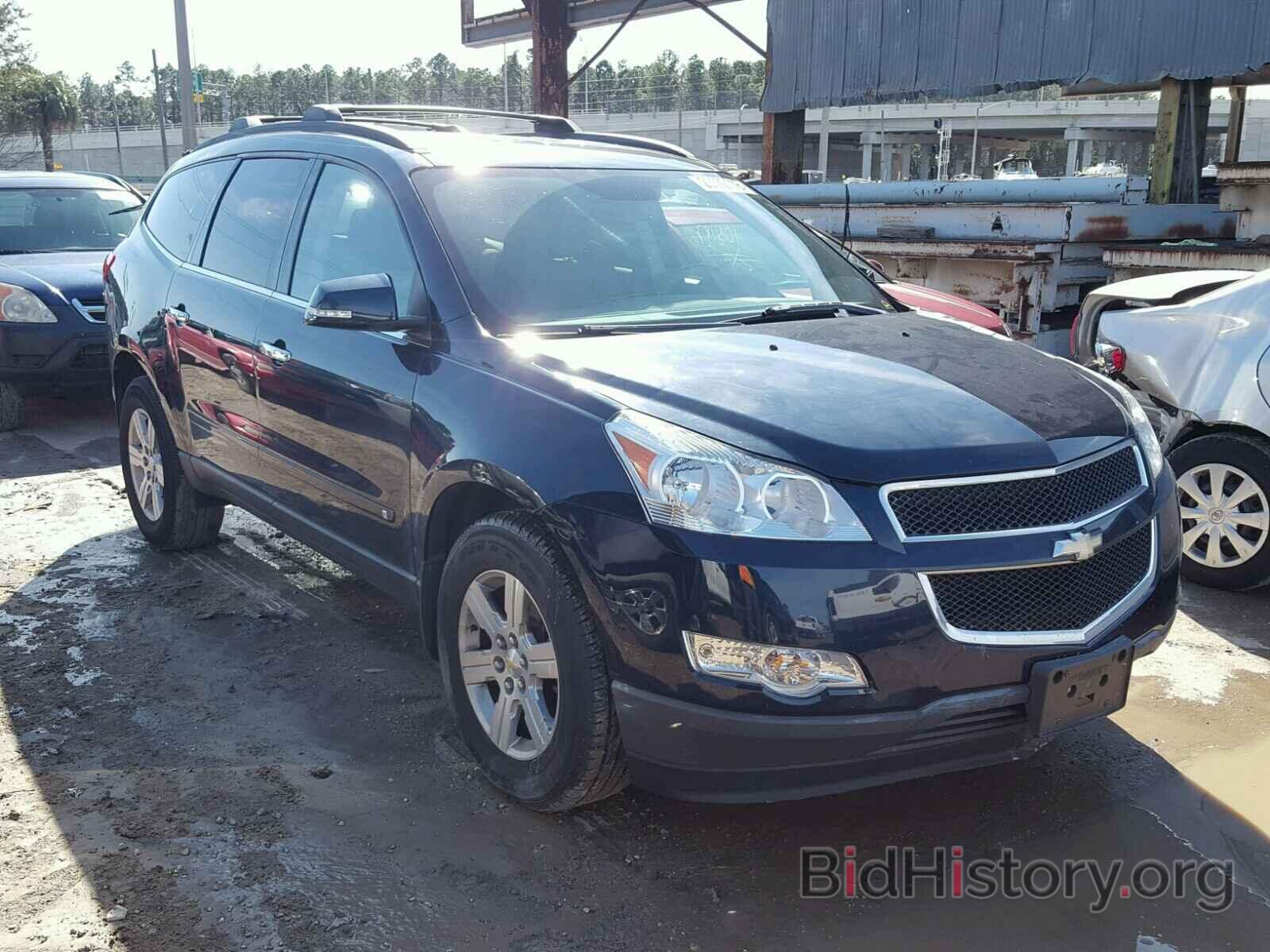 Photo 1GNLVFED9AS148500 - CHEVROLET TRAVERSE 2010