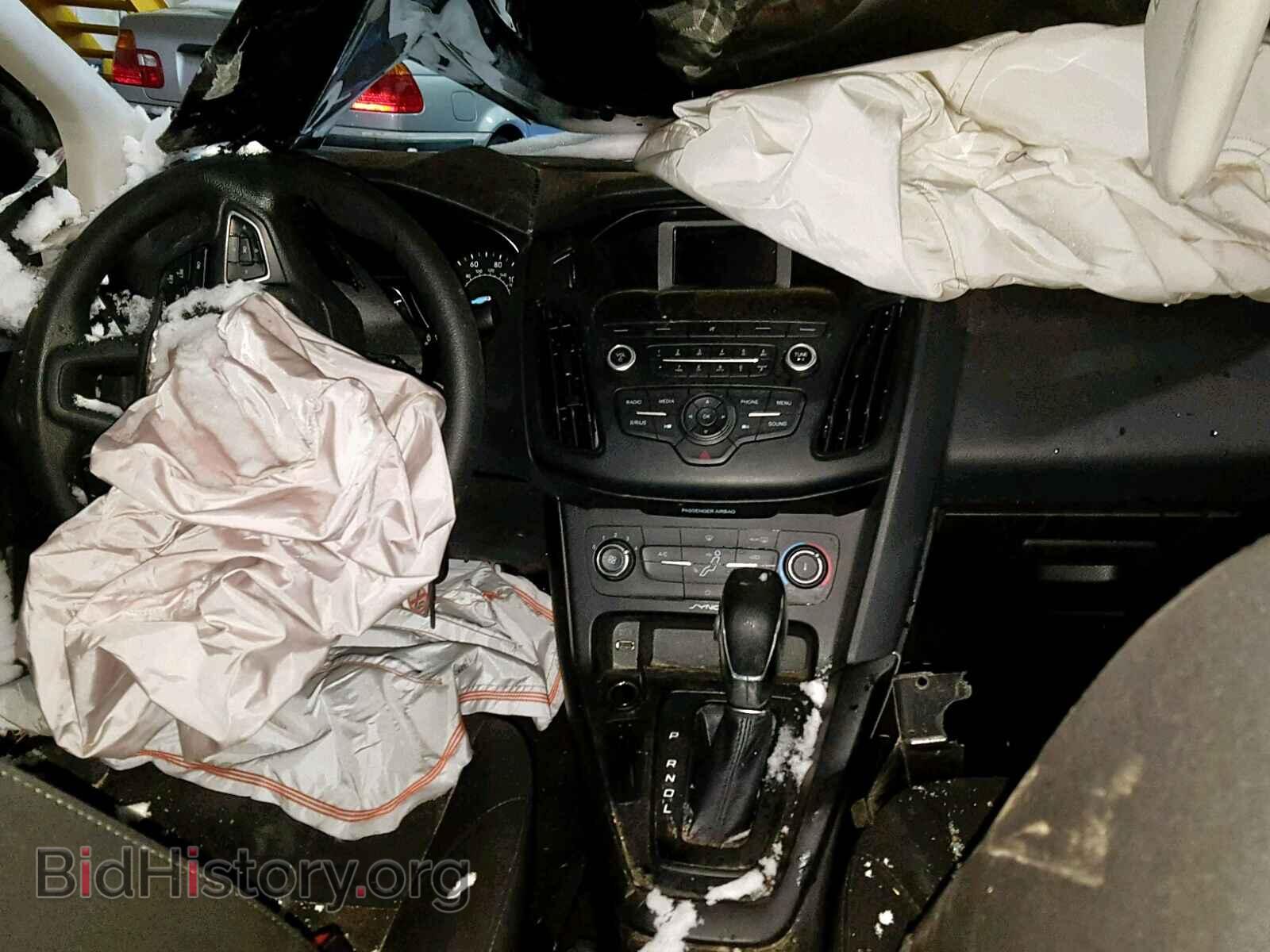 2018 FORD FOCUS SE - VIN: 1FADP3F2XJL315868 - Фото 9