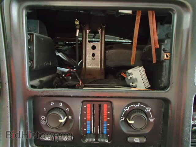 2006 CHEVROLET SILVERADO - VIN: 2GCEC13V761347882 - Фото 9