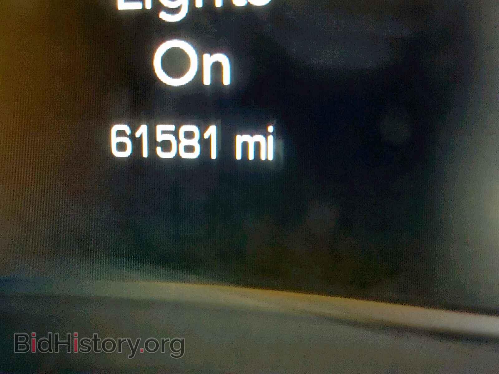 2017 CHRYSLER 300 - VIN: 2C3CCAGG0HH599829 - Фото 8