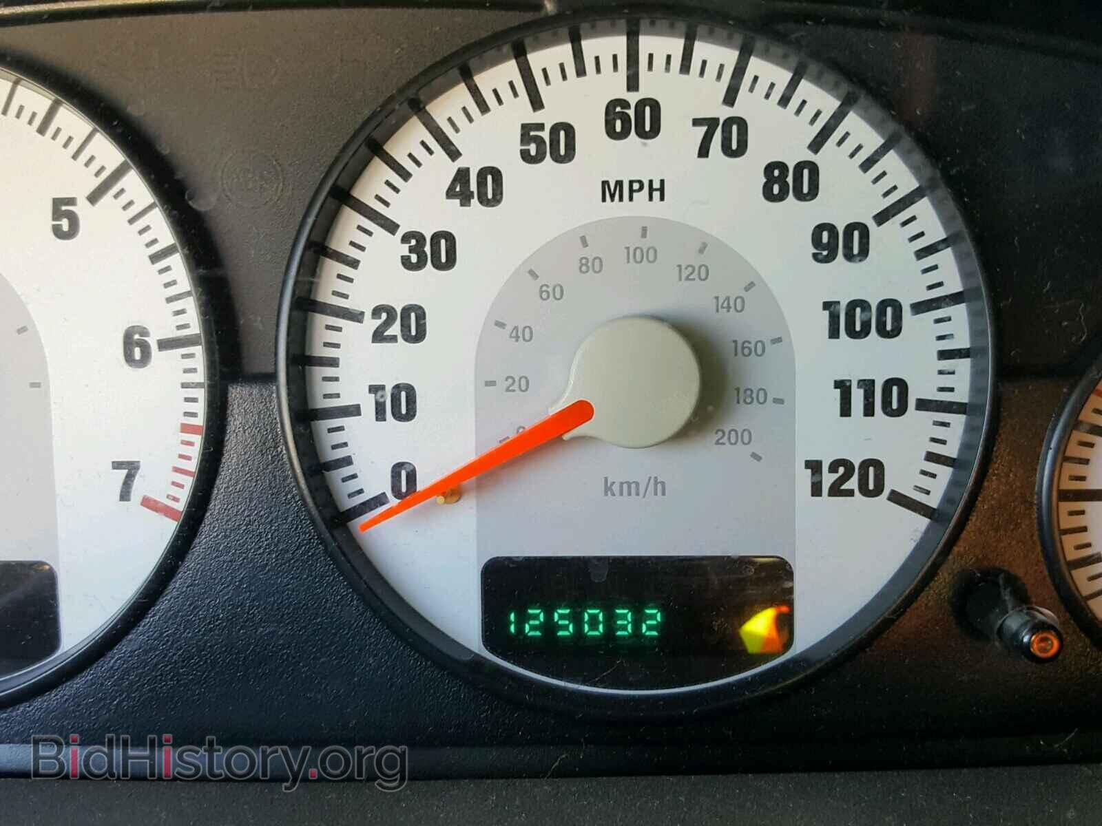2005 CHRYSLER SEBRING - VIN: 1C3EL75RX5N536241 - Фото 8