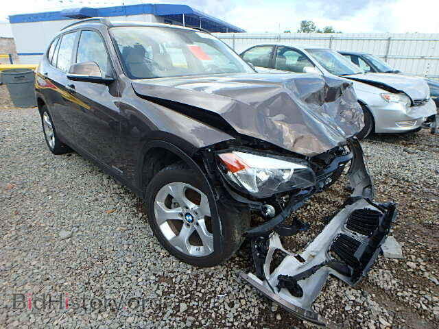 Photo WBAVM1C51EVW51538 - BMW X1 2014