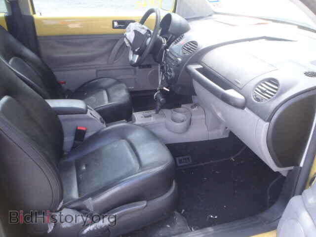 2005 VOLKSWAGEN BEETLE - VIN: 3VWCD31C05M410830 - Фото 5