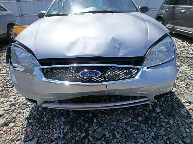 2007 FORD FOCUS - VIN: 1FAHP34N07W351087 - Фото 9