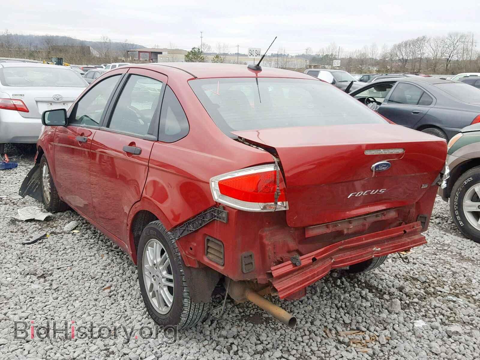 2011 FORD FOCUS - VIN: 1FAHP3FN8BW136966 - Фото 3