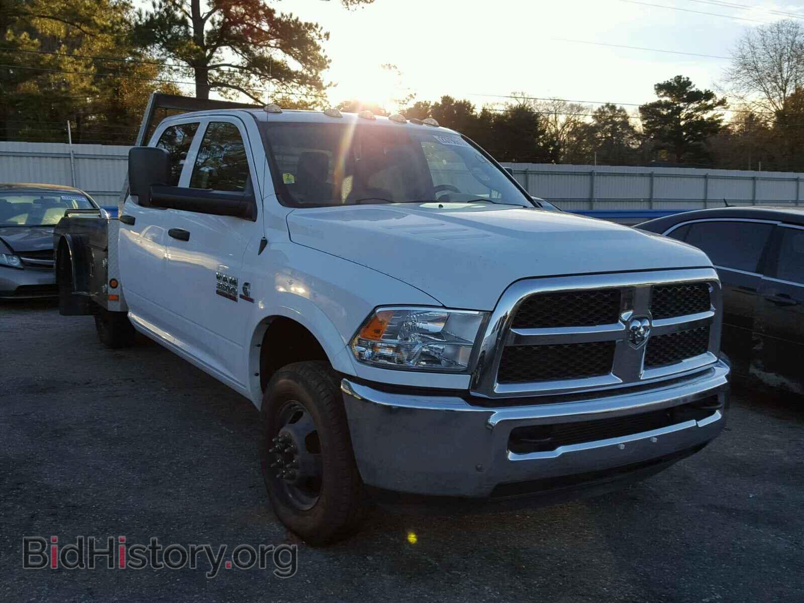 Photo 3C7WRTCL0EG298823 - RAM 3500 2014