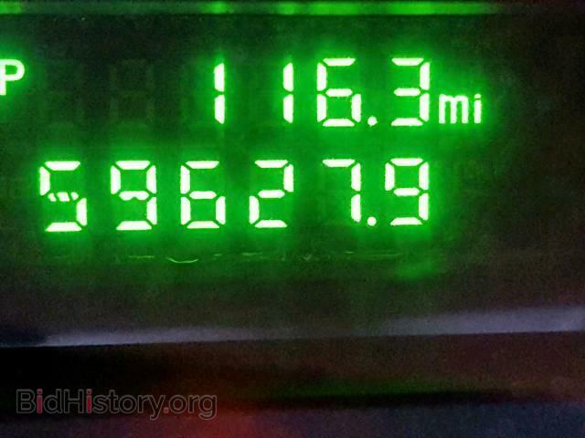 2010 FORD ECONOLINE - VIN: 1FTNE2EL3ADA19710 - Photo 8