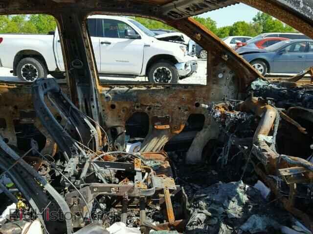 2014 CHEVROLET SILVERADO - VIN: 1GCVKPEC8EZ302943 - Photo 5