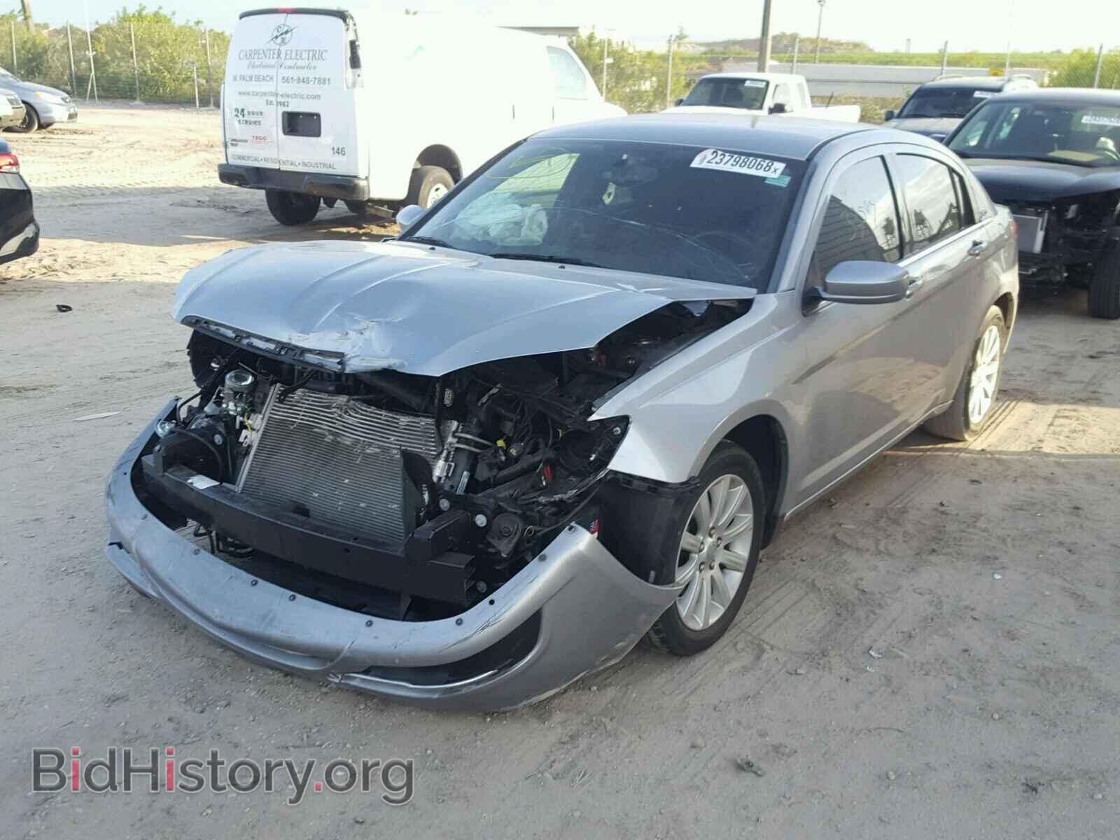 2013 CHRYSLER 200 - VIN: 1C3CCBBB0DN539357 - Photo 2