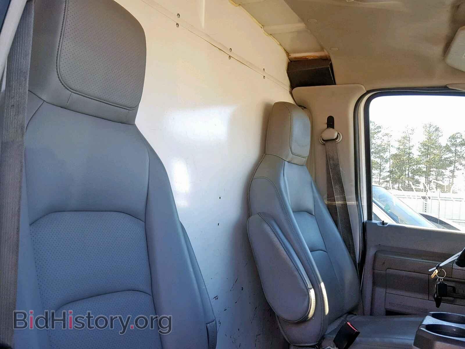2010 FORD ECONOLINE - VIN: 1FTNE2EL7ADA04496 - Photo 6