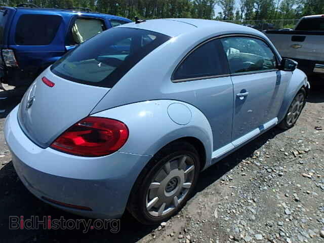 2012 VOLKSWAGEN BEETLE - VIN: 3VWJP7AT3CM604450 - Фото 4