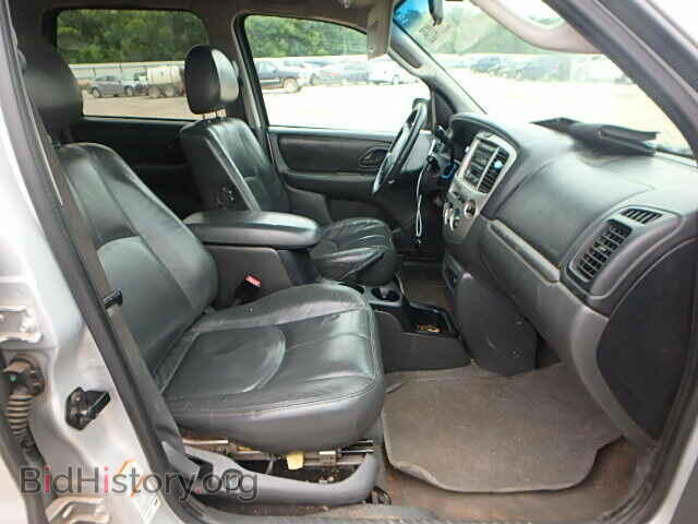 2004 MAZDA TRIBUTE - VIN: 4F2CZ06114KM24042 - Фото 5