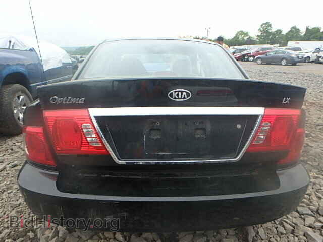2005 KIA OPTIMA - VIN: KNAGD126855392338 - Фото 10