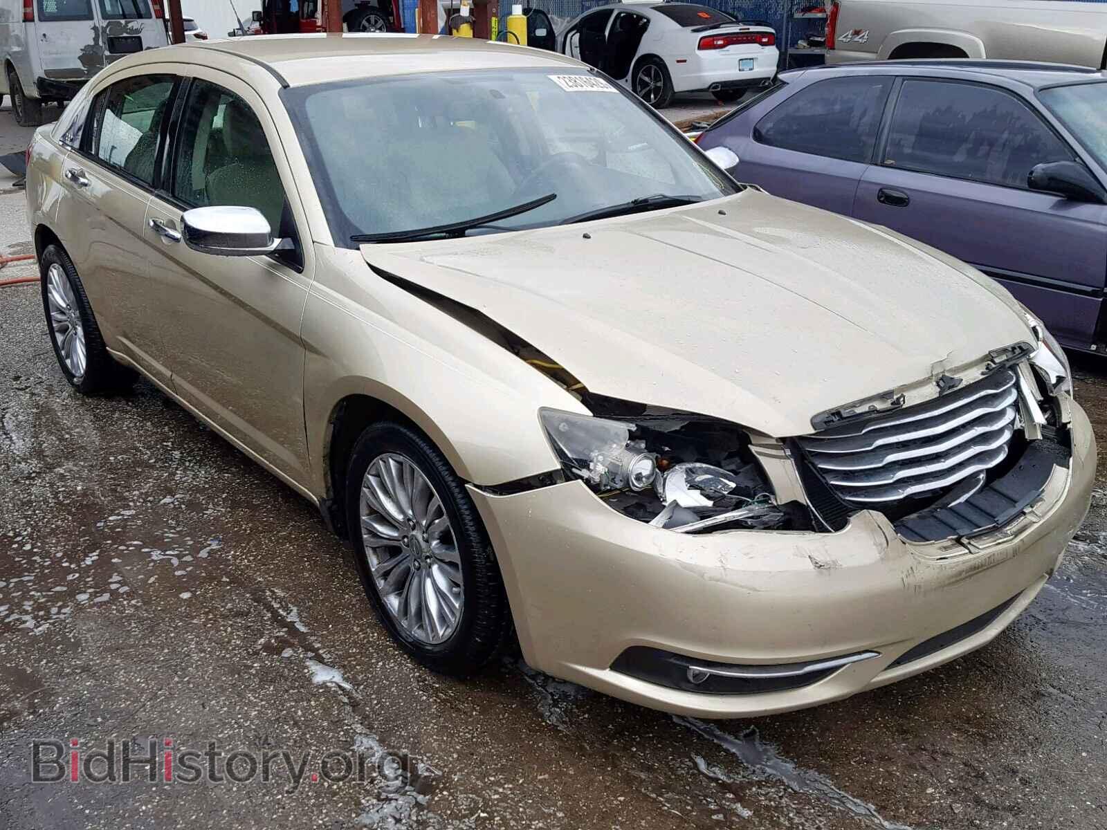 Photo 1C3BC2FG2BN504107 - CHRYSLER 200 2011
