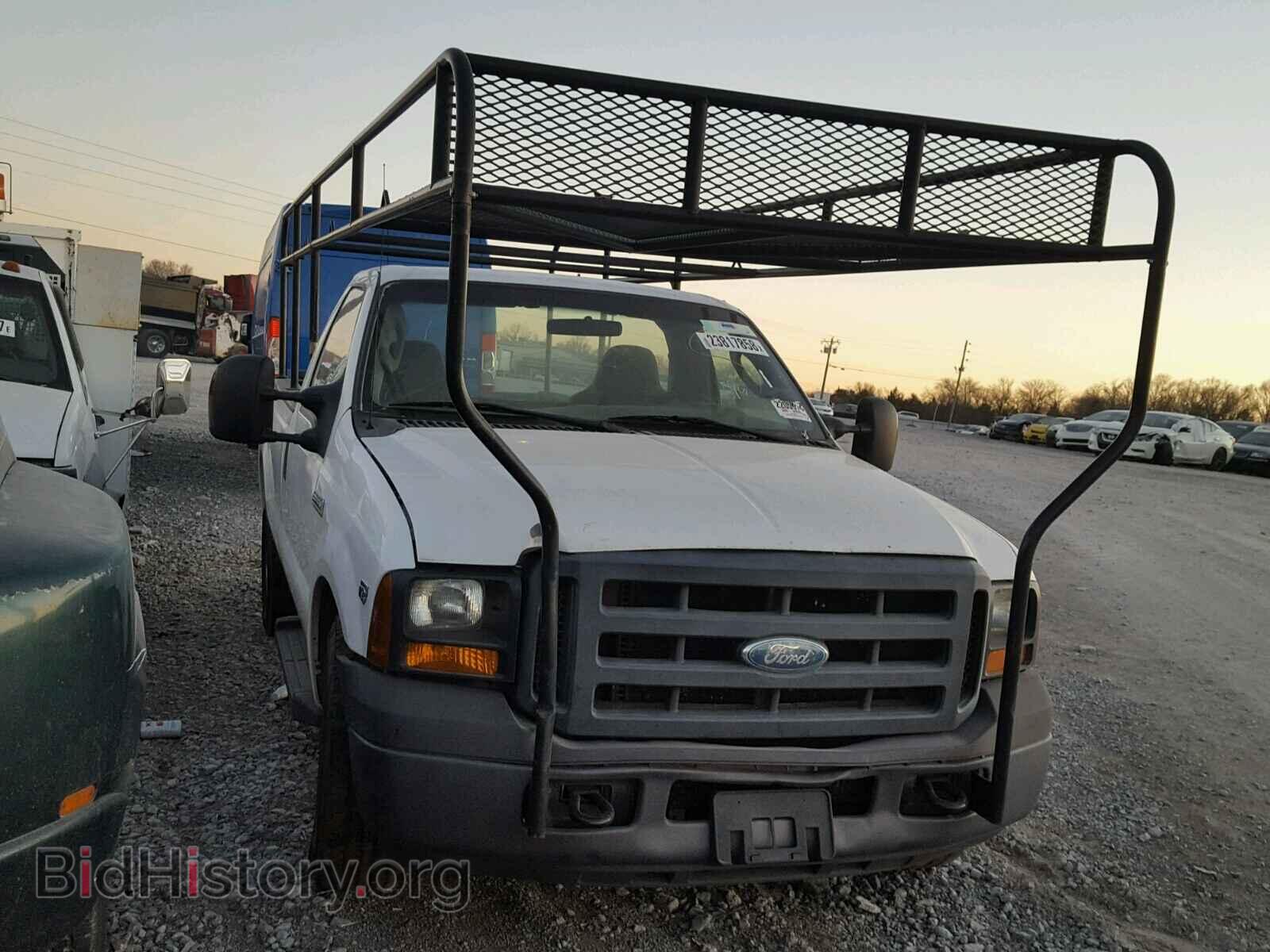 Photo 1FTWF30Y57EA35694 - FORD F350 2007