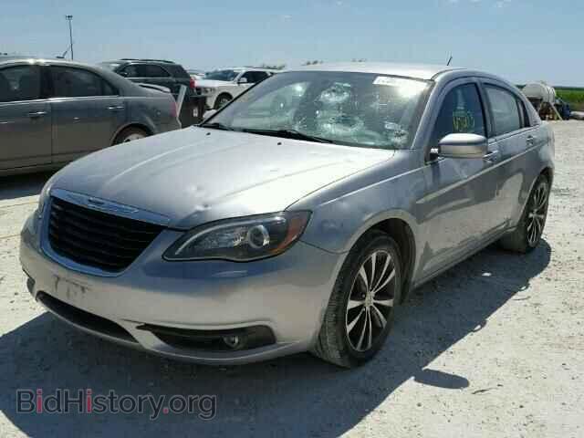 2013 CHRYSLER 200 - VIN: 1C3CCBBB8DN545584 - Фото 2