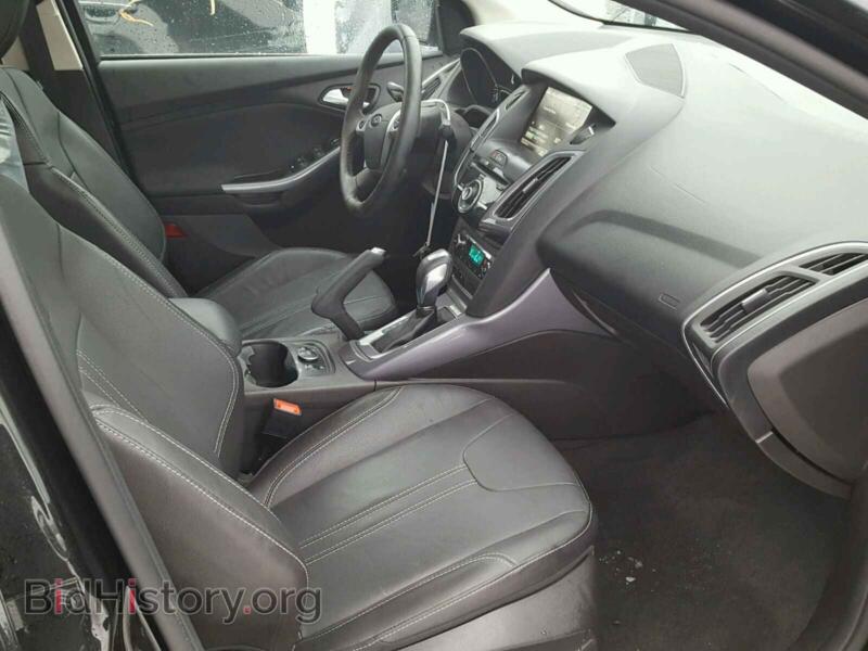 2014 Ford FOCUS (VIN 1FADP3J29EL298607) — фото 5 из 10