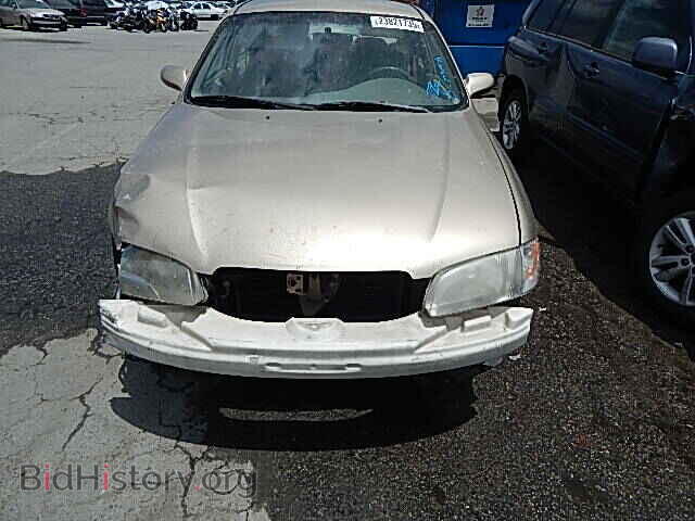 2000 MAZDA 626 - VIN: 1YVGF22C0Y5122639 - Фото 9
