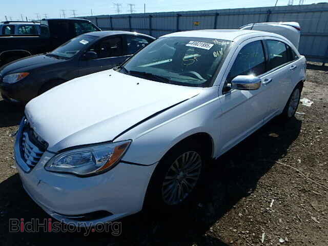 2011 CHRYSLER 200 - VIN: 1C3BC2FB2BN615406 - Фото 2